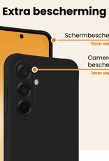 Nomfy Nomfy Samsung Galaxy A56 Hoesje Siliconen Met Screenprotector - Zwart