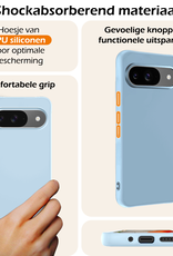 Nomfy Nomfy Google Pixel 10 Hoesje Siliconen Met 2x Screenprotector - Lichtblauw