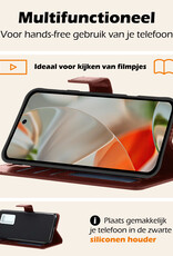 Nomfy Nomfy Google Pixel 10 Pro Hoesje Bookcase Met Screenprotector - Bruin