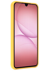 NoXx NoXx Samsung Galaxy A17 Hoesje Siliconen Met Screenprotector - Geel