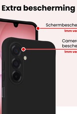 NoXx NoXx Samsung Galaxy A17 Hoesje Siliconen Met Screenprotector - Zwart