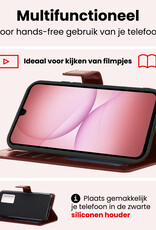 NoXx NoXx Samsung Galaxy A17 Hoesje Bookcase Met 2x Screenprotector - Bruin