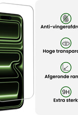 BASEY. BASEY. iPhone 17 Pro Hoesje Siliconen Met Screenprotector Met Dichte Notch - Groen