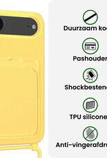 BASEY. BASEY. iPhone Air Hoesje Pashouder met Koord Met Screenprotector - Geel