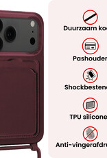 NoXx NoXx iPhone 17 Pro Hoesje Pashouder met Koord Met Screenprotector - Aubergine