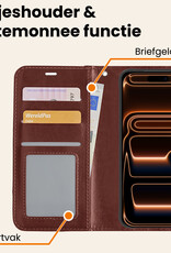 Nomfy Nomfy iPhone 17 Pro Hoesje Bookcase Met 2x Screenprotector - Bruin
