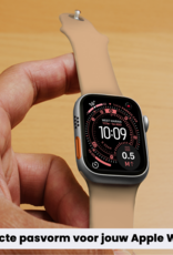 NoXx NoXx Apple Watch Bandje Siliconen Verstelbaar (49 mm) - Walnoot