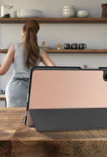 BASEY. Hoesje Geschikt voor Samsung Galaxy Tab A9 Plus Hoes Case Tablet Hoesje Tri-fold - Hoes Geschikt voor Samsung Tab A9 Plus Hoesje Hard Cover Bookcase Hoes - Rosé goud