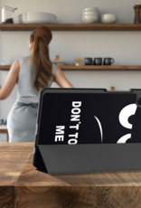 BASEY. Hoesje Geschikt voor Samsung Galaxy Tab A9 Plus Hoes Case Tablet Hoesje Tri-fold - Hoes Geschikt voor Samsung Tab A9 Plus Hoesje Hard Cover Bookcase Hoes - Don't Touch Me