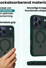 Forterra Forterra iPhone 17 Pro Max Magsafe Hoesje Donkergroen Met 2x Screenprotector