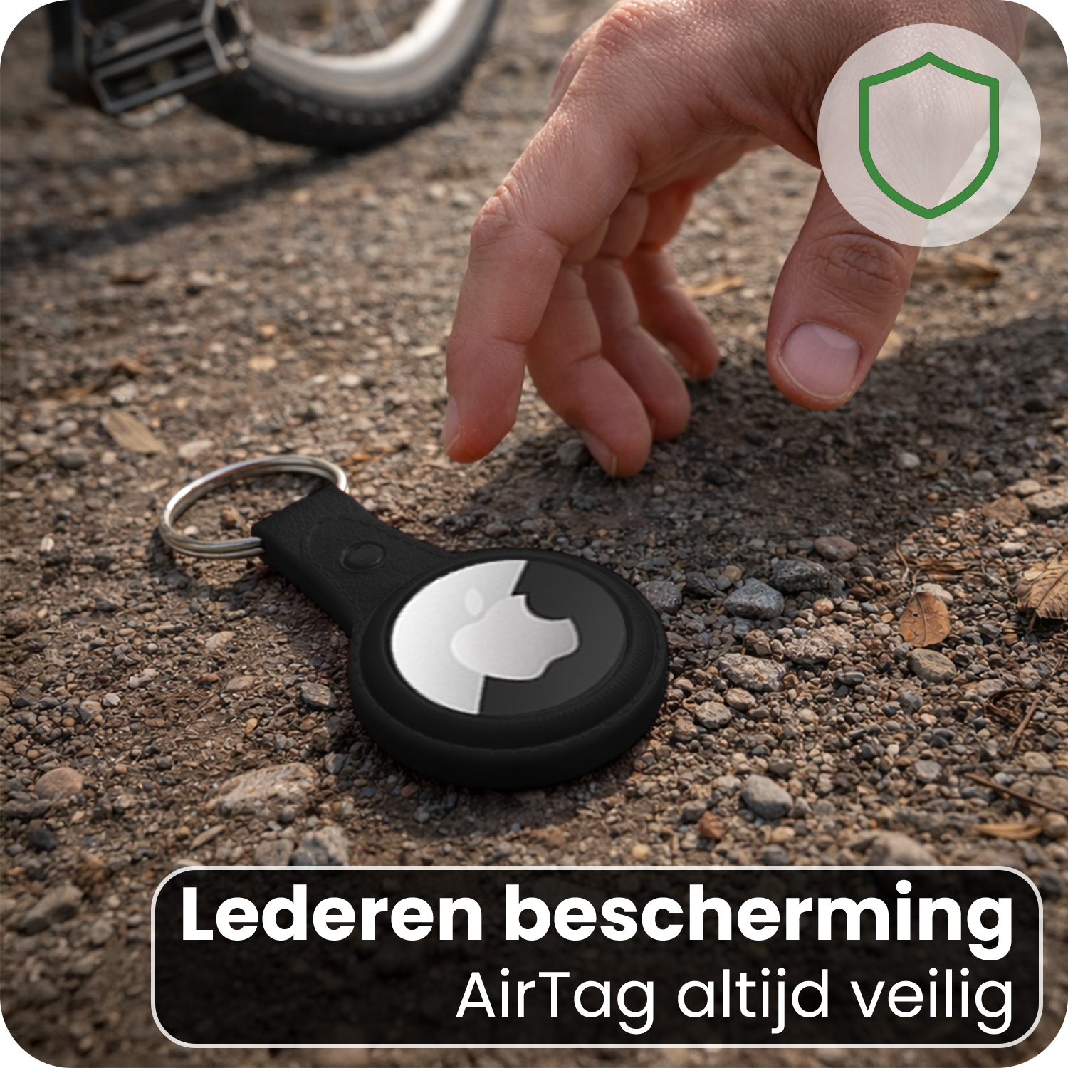 BASEY. BASEY. AirTag 2 Hoesje Leer - Zwart