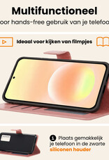 Nomfy Nomfy Samsung Galaxy A57 Hoesje Bookcase Met Screenprotector - Rose Goud