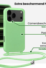BASEY. BASEY. iPhone 17 Pro Max Hoesje met Koord Met Screenprotector - Groen