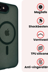 NoXx NoXx iPhone 17e Magsafe Hoesje Donkergroen Met Screenprotector
