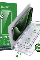 BASEY. BASEY. iPhone 15 Pro Screenprotector Perfect Fit Kit - 2 PACK