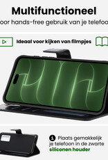 BASEY. BASEY. iPhone 18 Pro Hoesje Bookcase Met 2x Screenprotector - Zwart