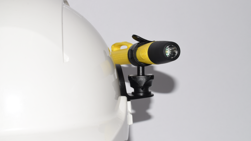 Helmklem M‑680 voor M‑85 - Wolf