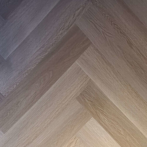 Tasba Floors RIGID HSHB-1378 Antiek eiken beige Visgraat Rigid Click PVC