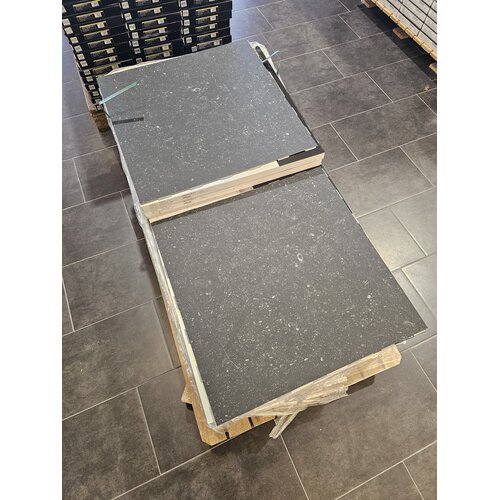 BerryAlloc 60001593 Bluestone Dark Rigid Pure Click Tegel PVC