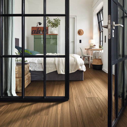 Meister 8912 Amerikaans Notelaar Levendig Lindura HD400-270 Houten Vloer Meister 8912 Amerikaans Notelaar Levendig Lindura HD400-270 Houten Vloer