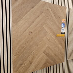 Tasba Floors RIGID HSHB-1354 Fijngestreept eiken naturel Visgraat Rigid Click PVC Tasba Floors RIGID HSHB-1354 Fijngestreept eiken naturel Visgraat Rigid Click PVC