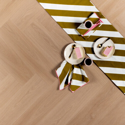 Douwes Dekker 10505 Tompouce Visgraat Ambitieus Dry Back PVC