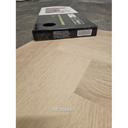 Tasba Floors RIGID Alfonsino eiken licht 2,5mV4 Visgraat Dryback PVC