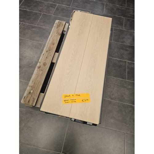 Magic Floors Plank 8 Tor Click PVC Rigidcore Magic Floors Plank 8 Tor Click PVC Rigidcore