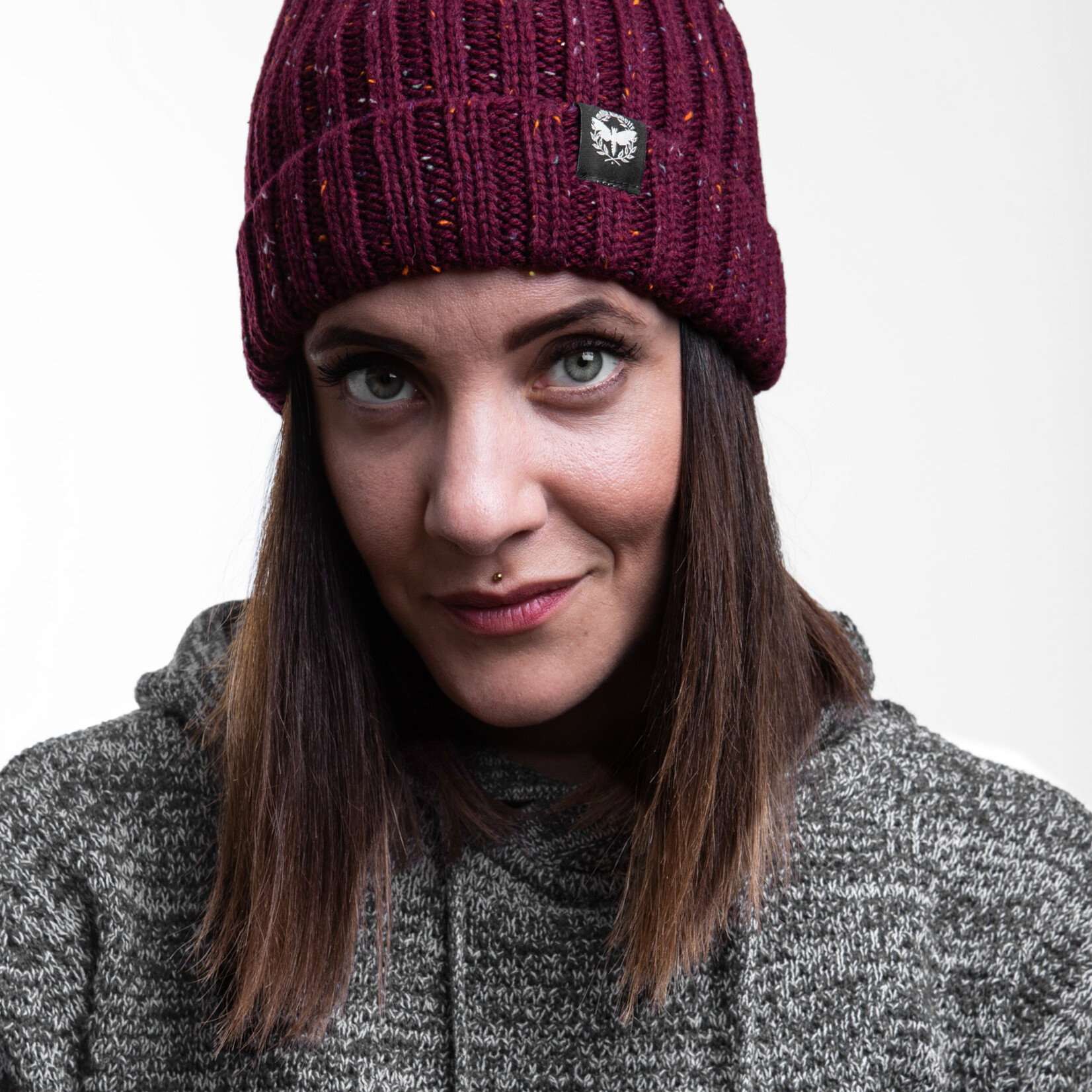 Motte Beanie -bordeaux -gepunktet