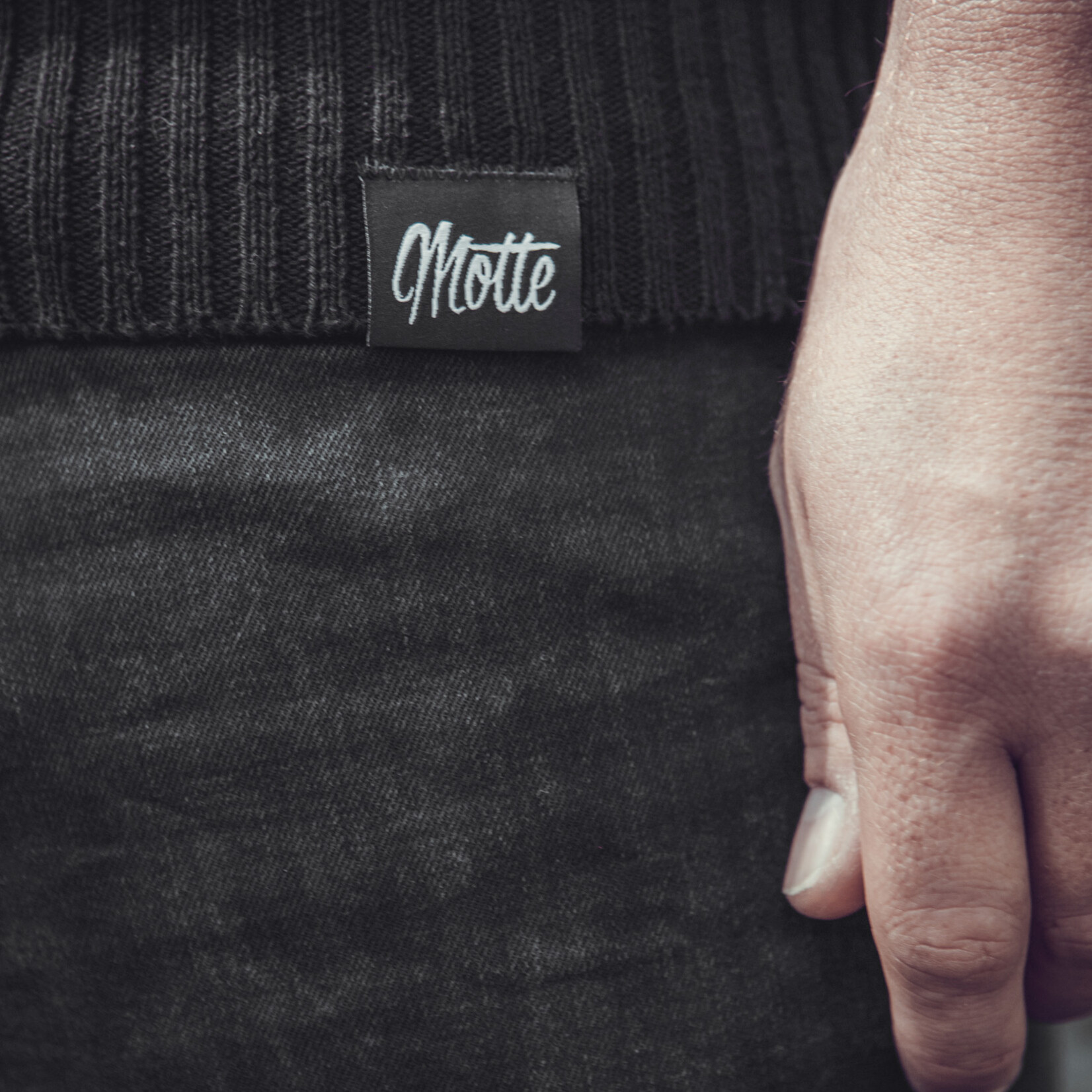 Strick Sweater -bold -black