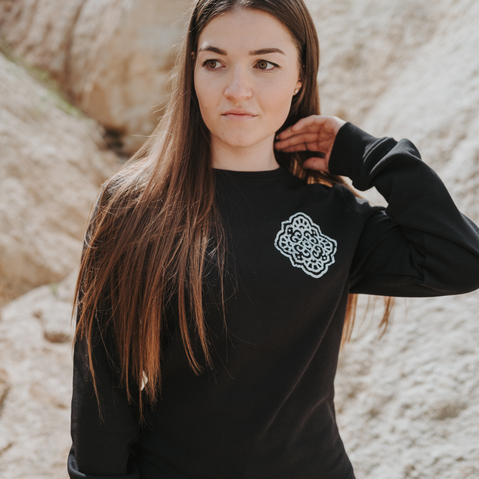 Ornamental Sweater -schwarz