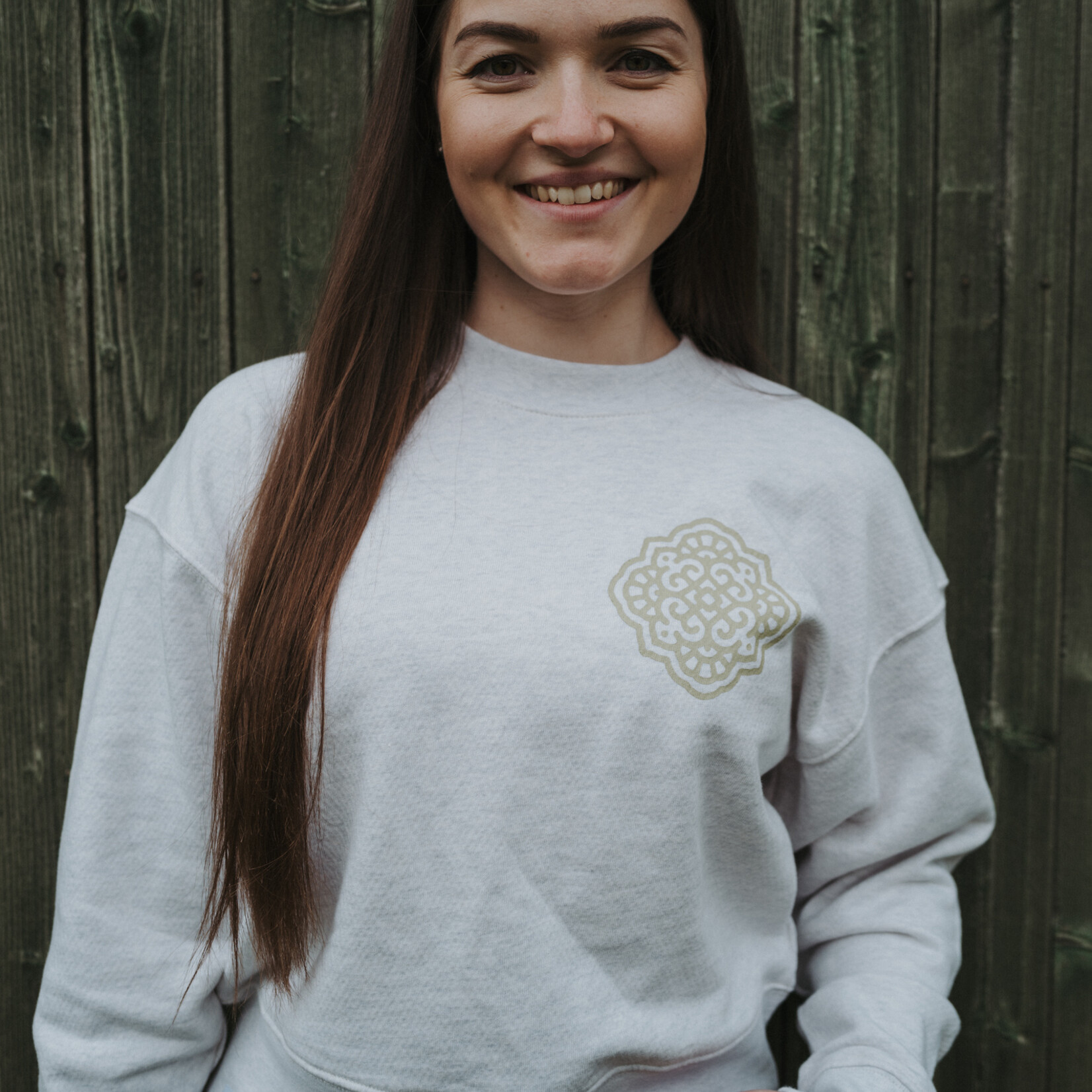 Ornamental cropped Sweater -cream heather grey