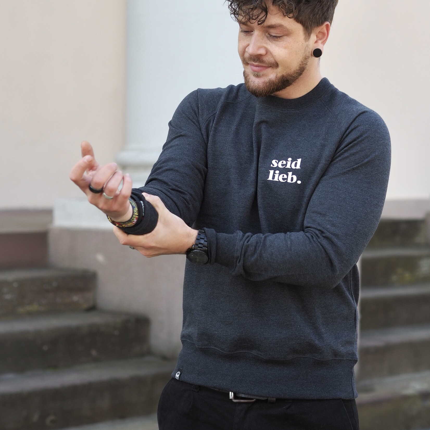 soft values sweater in anthracite mottled