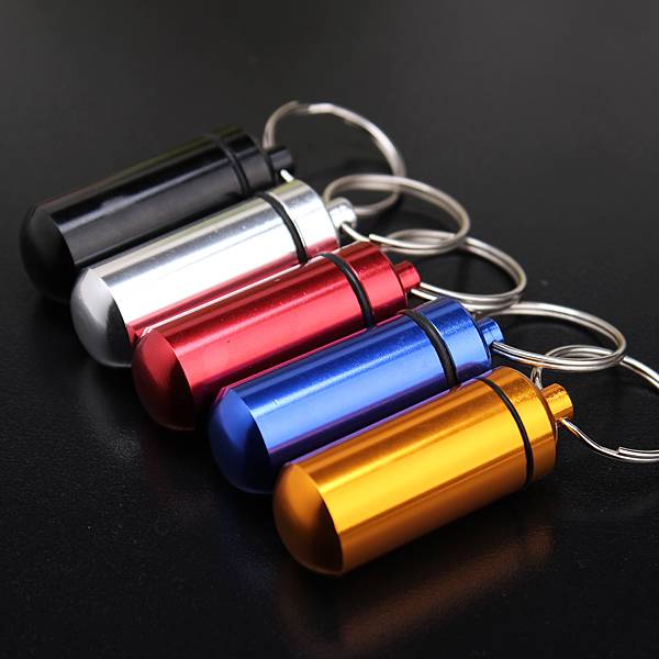Js Supply Zilveren Pillendoosje Voor Aan Sleutelhanger js supply kopen in de aanbieding