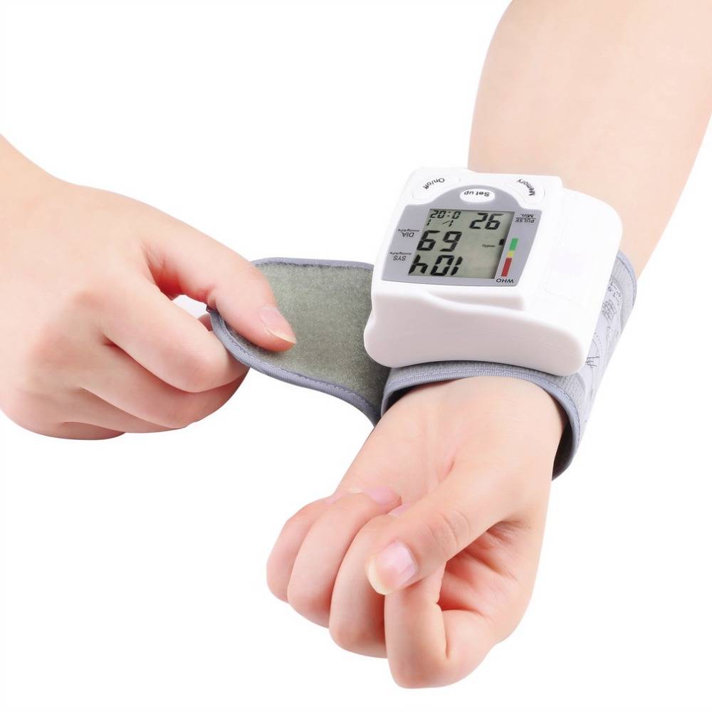 Myxl 1 Stks Pols Bloeddrukmeter Thuis Gezondheidszorg Wereldwijd Arm Meter Pulse Hartslagmeter Machine Je Kiss myxl kopen in de aanbieding Myxl 1 Stks Pols Bloeddrukmeter Thuis Gezondheidszorg Wereldwijd Arm Meter Pulse Hartslagmeter Machine Je Kiss myxl kopen in de aanbieding