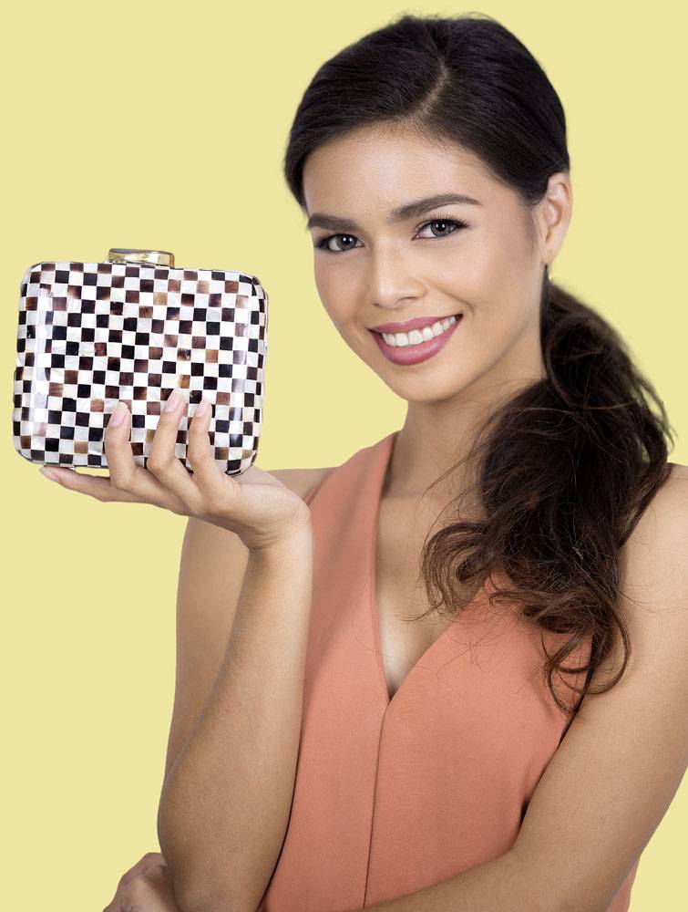 Disenyo Clutch Parelmoer disenyo kopen in de aanbieding