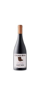 Cigar Box Pinot Noir, 2019, Leyda Valley, Chili, Rode wijn 