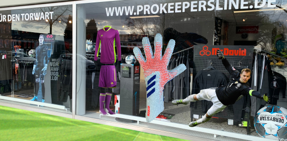 pro keepers line adidas