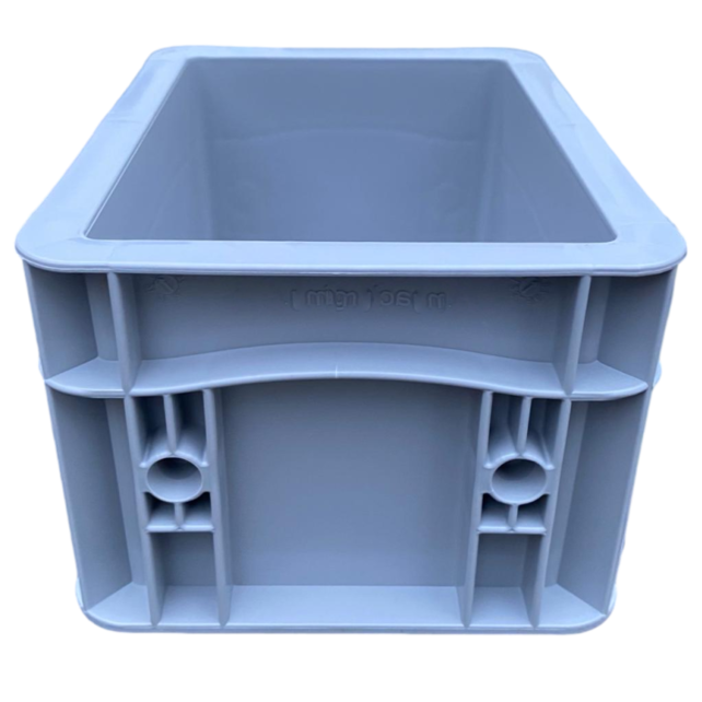 EURO crate 20x15x12 closed handle