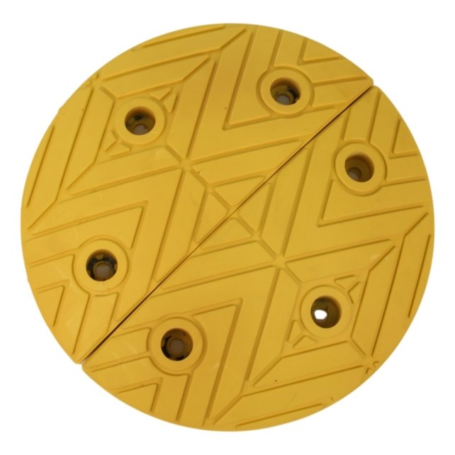 Speed ramp rubber height 75mm limitation 10 km/h Speed ramp rubber height 75mm limitation 10 km/h