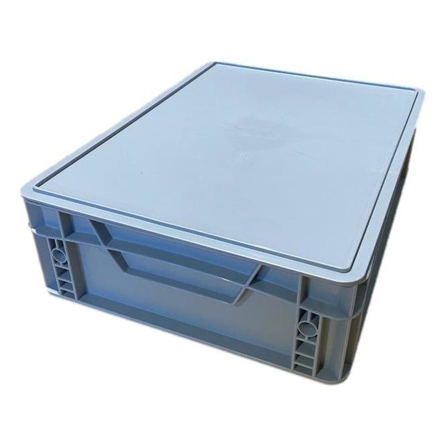 EURO crate 40x30x18,5 with lid closed handle