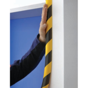 Randbescherming  PU Schuim Geel/Zwart Type H+ Randbescherming  PU Schuim Geel/Zwart Type H+