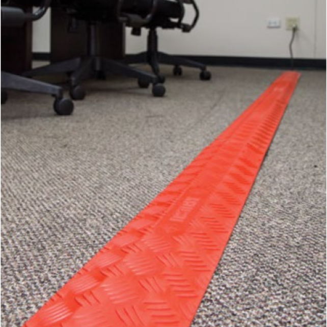 Cable Bridge with Cover  1 tunnel Ø 25 mm cable protection  Orange