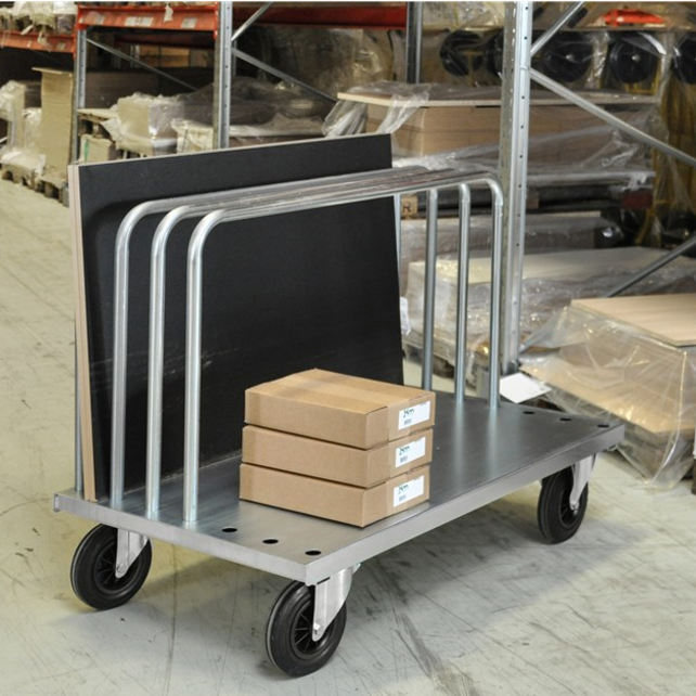 Chariot porte panneaux 125x70cm jusqu'a 7 séparateurs
