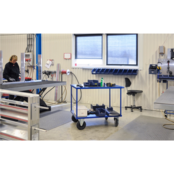 Tischwagen mit Schiebegriff 1100 × 700 × 890 mm – Tisch-Trolley