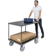 Tischwagen 1110 × 700 × 965 mm mit Schiebebügel und Arbeitsplatte mit Ablagen