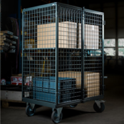 Diebstahlsicherer Rollcontainer mit Schiebebügel 1332 × 821 × 1765 mm, Tragkraft 500 kg