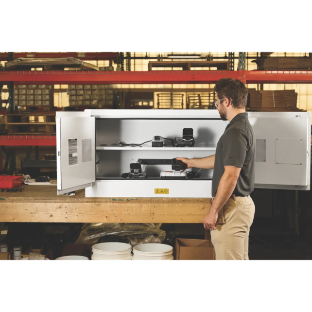 Lithium-Ionen-Batterie-Ladeschrank 64 Liter – 1092 x 457 x 610 mm