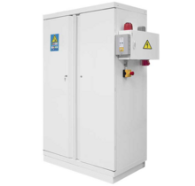 Lithium-Ionen-Batteriesicherheitsschrank mit 2 Türen, 1950 x 1287 x 620 mm – 90 Minuten feuerbeständig, EI180, Alarm, Löschsystem und 3-Phasen-Stromversorgung