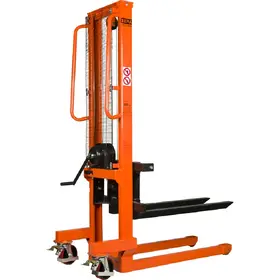 SL manual winch stacker - 500-1000 kg